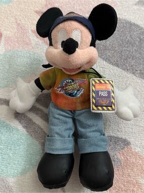 Vintage Rock’n’Rollercoaster Mickey Backstage Pass Plush Disney Parks